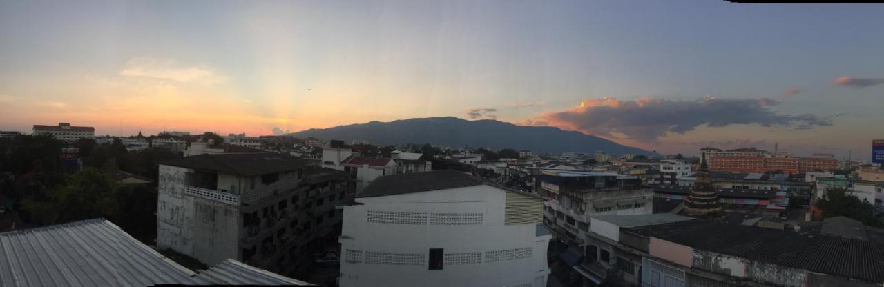 B Arch House Hotell Chiang Mai Eksteriør bilde